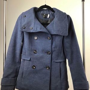 Hm coat size 4